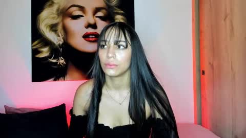 Snapshot of tania06 chatting on September 17, 1:25 pm tania06 online show from September 17, 1:25 pm