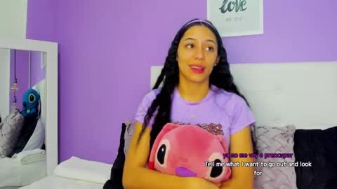 Snapshot of tania06 chatting on March 5, 1:39 pm tania06 online show from March 5, 1:39 pm