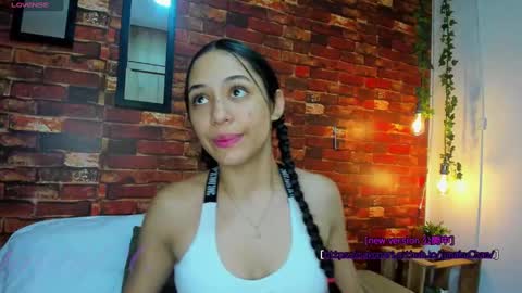 Snapshot of tania06 chatting on February 25, 1:43 pm tania06 online show from February 25, 1:43 pm