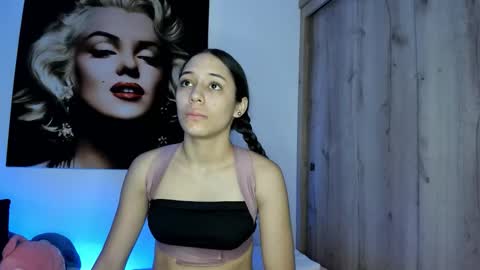 Snapshot of tania06 chatting on October 9, 1:16 pm tania06 online show from October 9, 1:16 pm