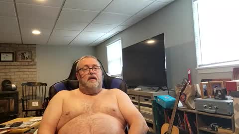 tank106 online show from May 3, 7:31 pm