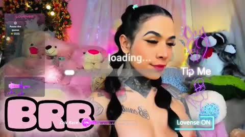 Tanner  online show from November 22, 8:40 pm