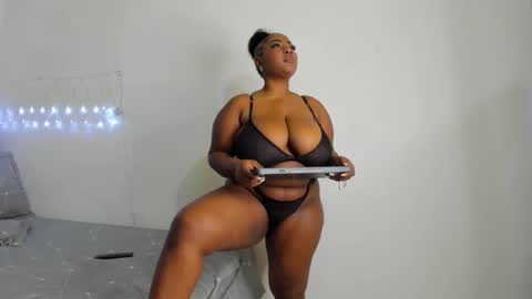 Tanysha 030 online show from November 21, 1:09 pm