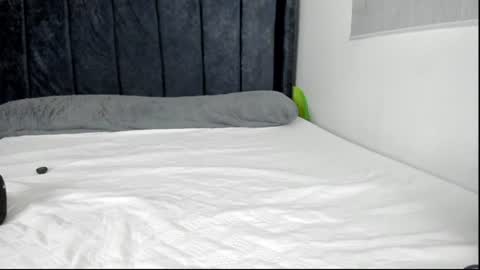 tara__ online show from July 20, 1:57 pm