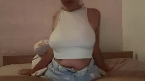 tracypussy online show from April 29, 4:39 am