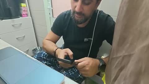 tarkan198 online show from October 27, 6:52 pm