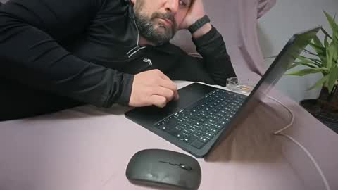 tarkan198 online show from March 6, 8:08 pm