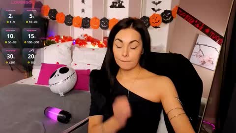 Snapshot of tashahoney chatting on October 21, 8:56 pm Tasha online show from October 21, 8:56 pm