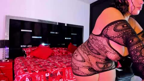 tashasant online show from October 18, 11:42 pm