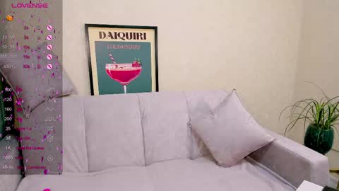 Ann online show from February 24, 8:27 am