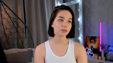 Tate online show from November 23, 7:12 pm