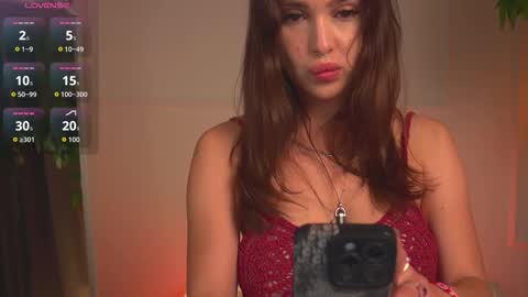 Tati online show from September 14, 9:27 pm