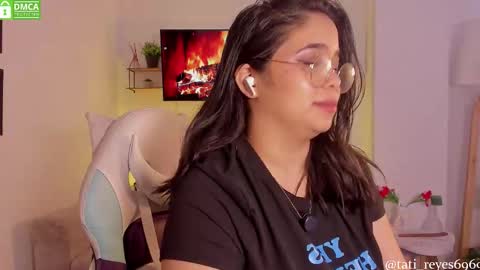 Tatiana --- Schedule Monday to Sundays 800  to 200  UTC-5 online show from November 1, 2:05 pm