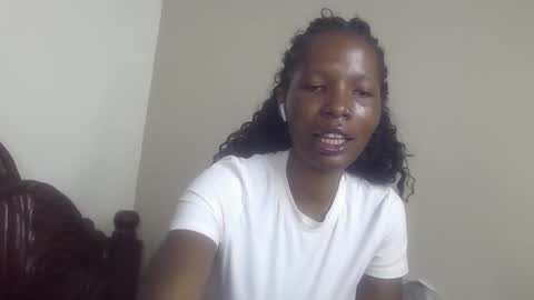 Snapshot of tatiana_254 chatting on October 20, 7:41 pm tatiana_254 online show from October 20, 7:41 pm