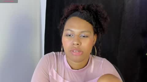 tatianasquirthot online show from April 24, 9:17 pm