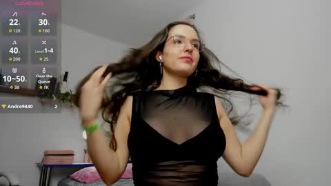 Snapshot of tatiannaz chatting on September 27, 11:02 pm Tatianna online show from September 27, 11:02 pm