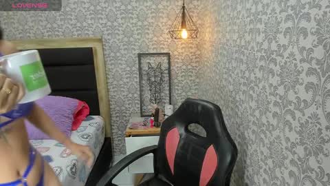 T A T I  online show from January 16, 12:31 pm