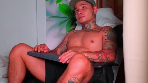 tattokoi online show from December 14, 4:41 am