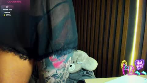 Antonia online show from April 3, 6:59 pm