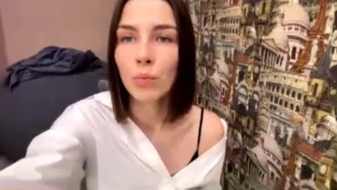 Lana online show from June 11, 2:26 pm