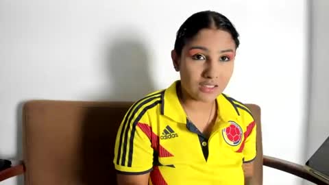 Tatiana Gomez online show from June 13, 5:07 am