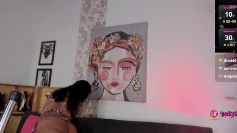Taty Miller online show from February 17, 11:43 pm