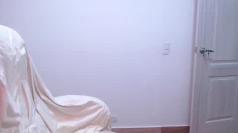 taurus4k online show from December 11, 3:13 am