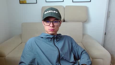 taurus4k online show from January 23, 4:09 am