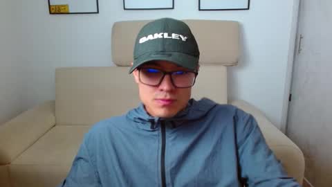 taurus4k online show from January 23, 1:08 am