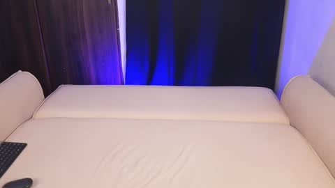 taurussfaiiry online show from February 24, 11:41 pm