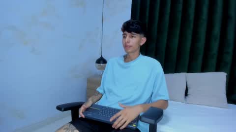 Tavo  online show from December 29, 2:49 am