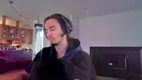 tay_twink online show from August 9, 11:26 am