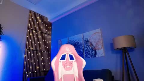 Taya online show from January 31, 11:24 am