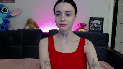 Taya online show from December 16, 5:11 pm