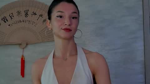 TayaKayan online show from May 20, 8:54 am