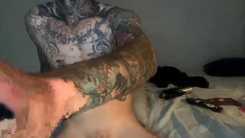 Snapshot of tayboy911 chatting on February 15, 7:39 pm tayboy911 online show from February 15, 7:39 pm