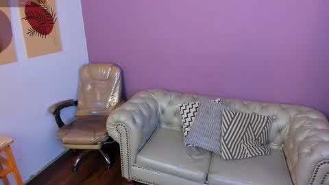 Taylor Bennet online show from October 13, 12:07 pm