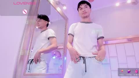 taylor_brooks_ online show from March 28, 9:27 pm