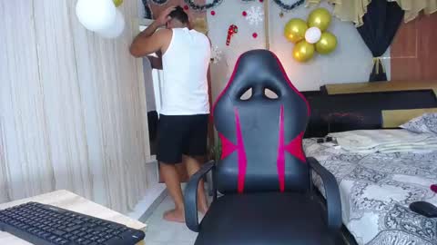 taylor_collins_2 online show from November 12, 5:15 pm