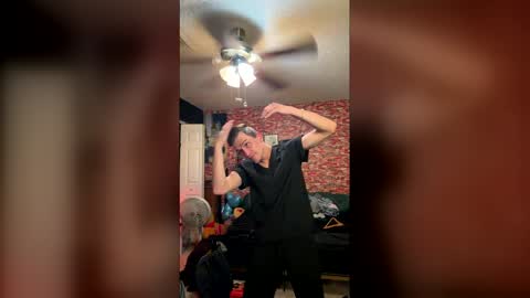 Trevorling online show from February 9, 1:48 pm