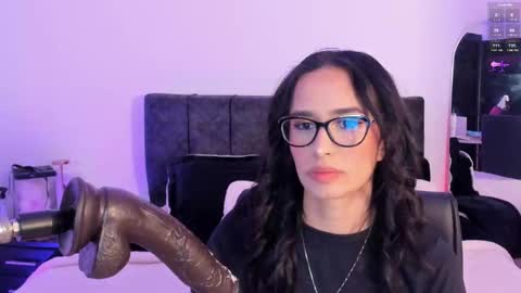 Taylor online show from April 20, 10:46 pm