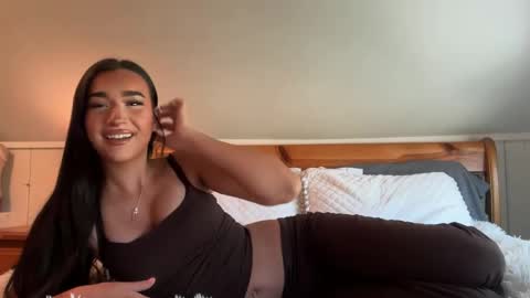 Tayy online show from May 30, 8:40 pm