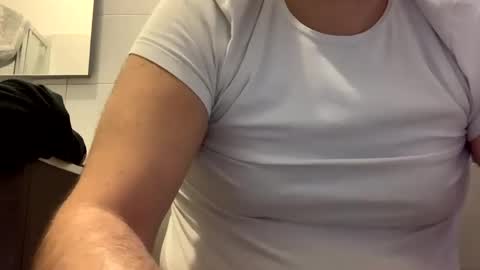 Tbest1986 online show from January 5, 10:21 am