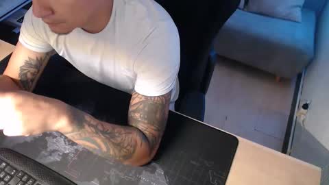 DYNAMITE DUO69 online show from February 23, 12:18 pm