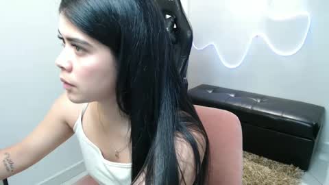 DYNAMITE DUO69 online show from March 5, 6:01 pm