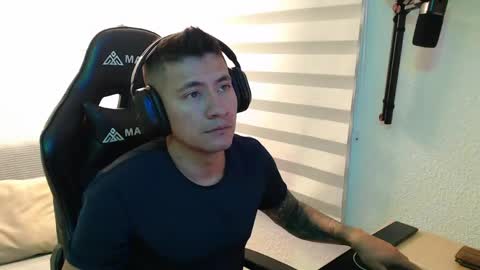 DYNAMITE DUO69 online show from April 28, 12:09 pm