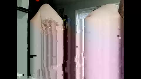 tearraysssssss online show from December 18, 3:40 pm