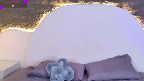 Bruna online show from December 13, 7:53 pm