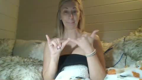 Snapshot of teasemechanic69_420 chatting on October 1, 6:34 am teasemechanic69_420 online show from October 1, 6:34 am