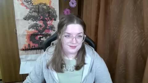 Teasing Dora online show from April 7, 11:29 pm